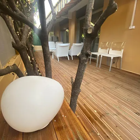 Apartment T4 - Proche Monaco A 250m De La - 3 Lits Doubles -6 Personnes